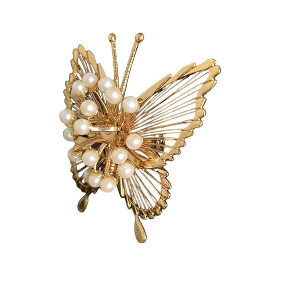 Vintage Monet Butterfly Brooch Pin Mid Size Gold Plated Faux Pearls Art Deco 3D - Picture 2 of 11